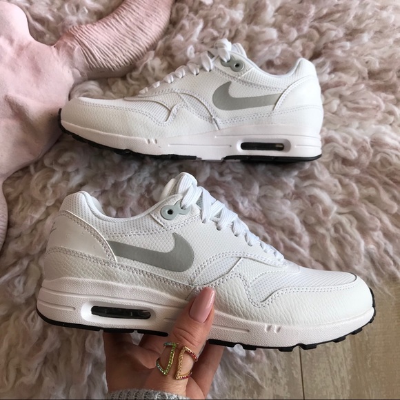 NWT Nike Air Max Ultra White - Picture 2 of 8